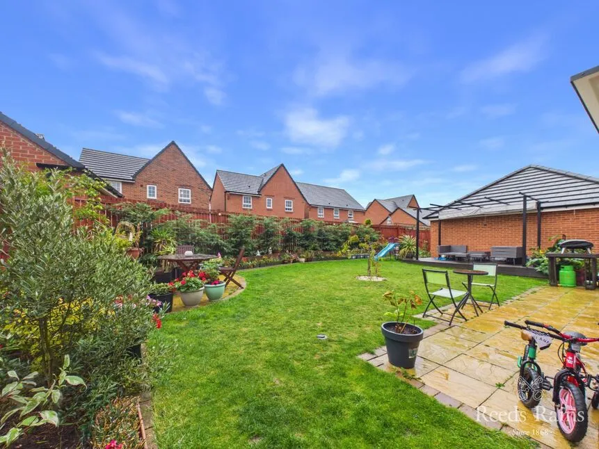 Nuthatch Close, Wynyard, TS22, photo 16