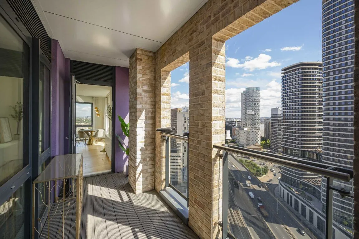 Williamsburg Plaza, Canary Wharf, photo 4