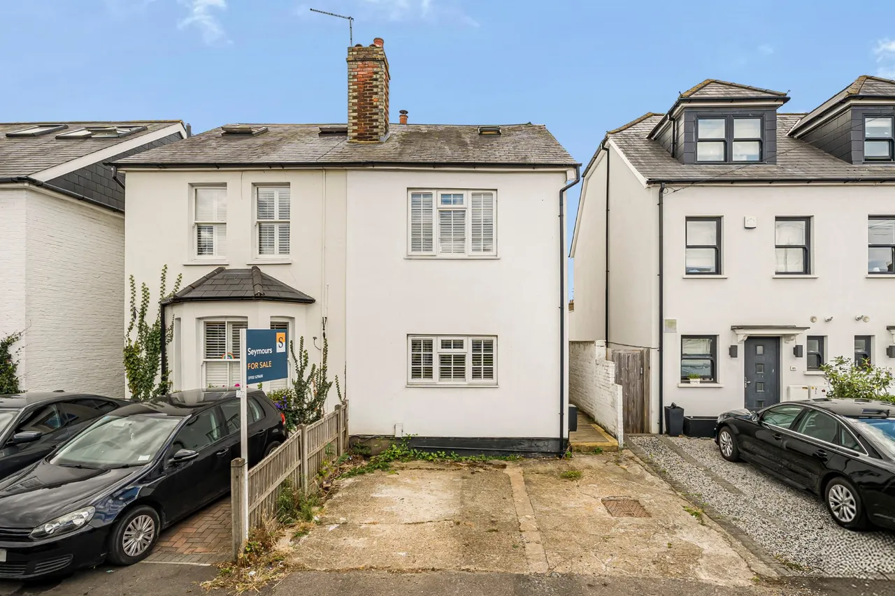 Hersham Road, Hersham, KT12, photo 16