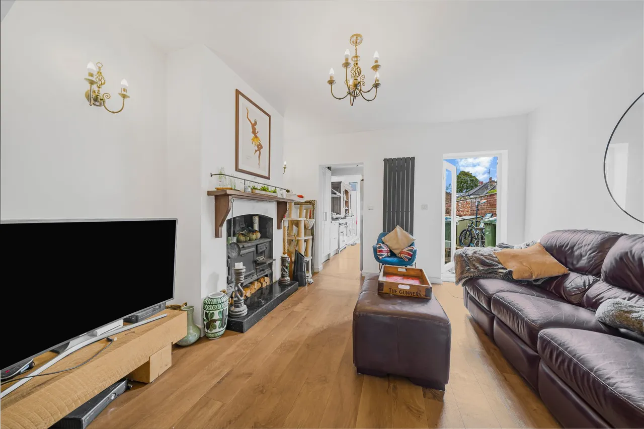 Hersham Road, Hersham, KT12, photo 6