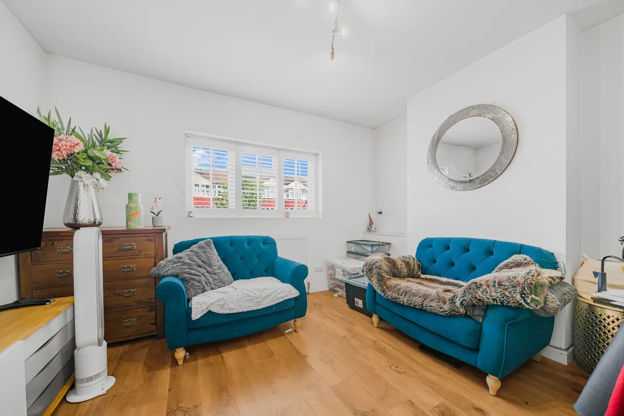 Hersham Road, Hersham, KT12, photo 5