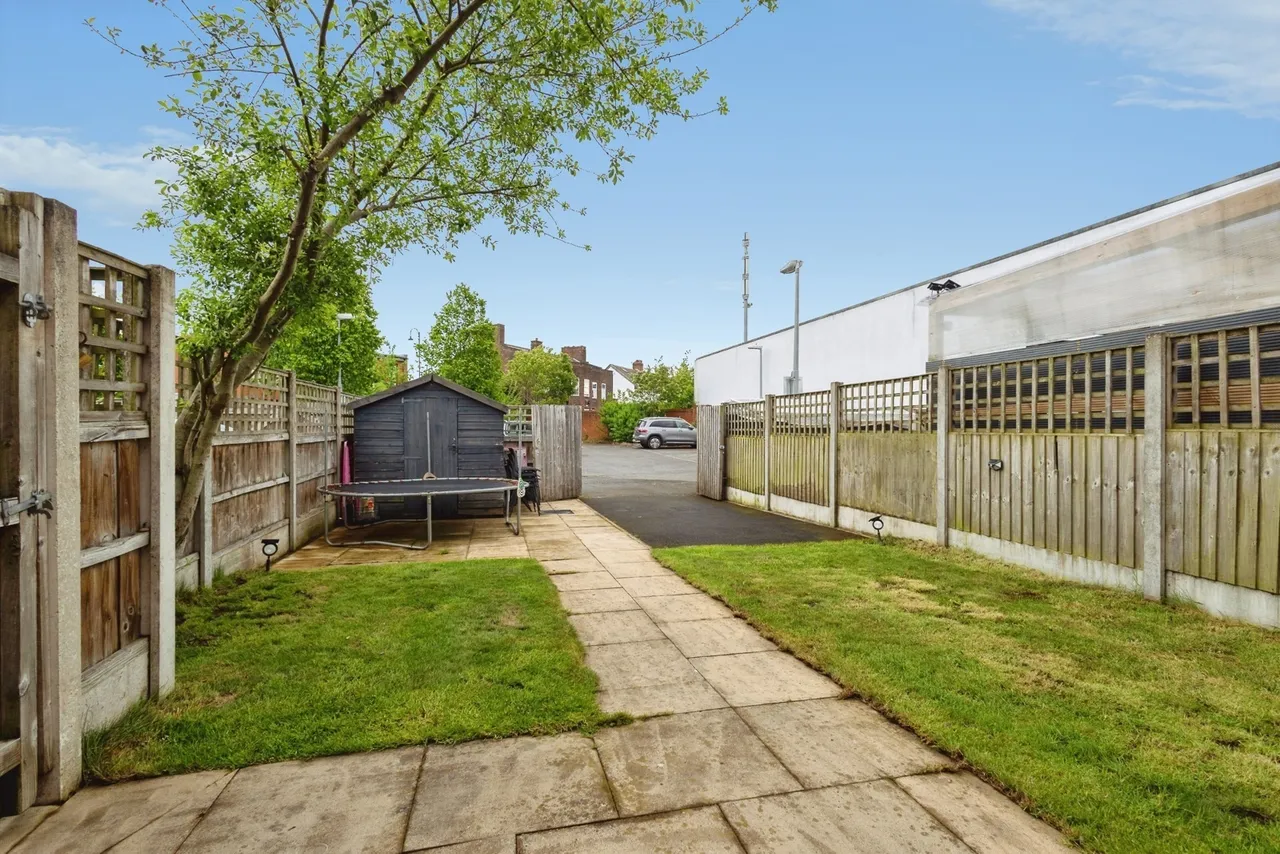 Lloyd Street South, Manchester, Greater Manchester, M14, photo 4