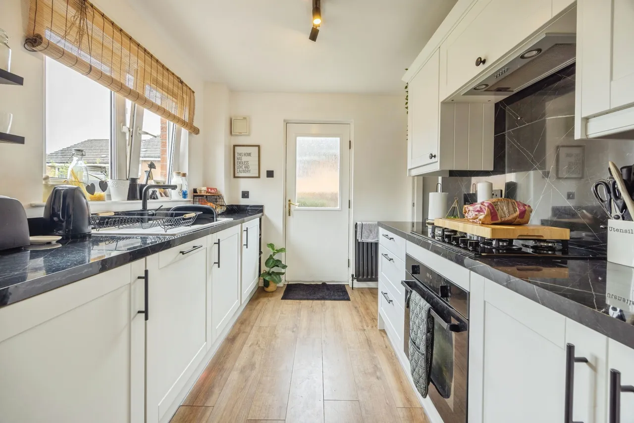 Fivestanks Court, Broxburn, photo 4