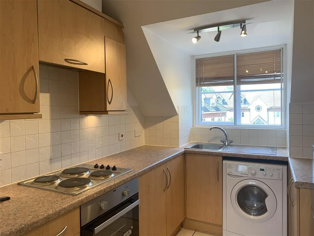 Coy Court, AYLESBURY, photo 4