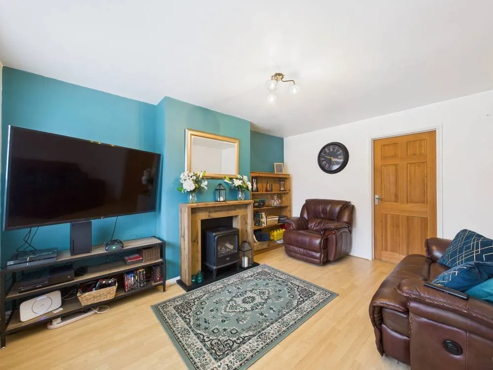 Glenfield Road, Ashford, TW15, photo 5