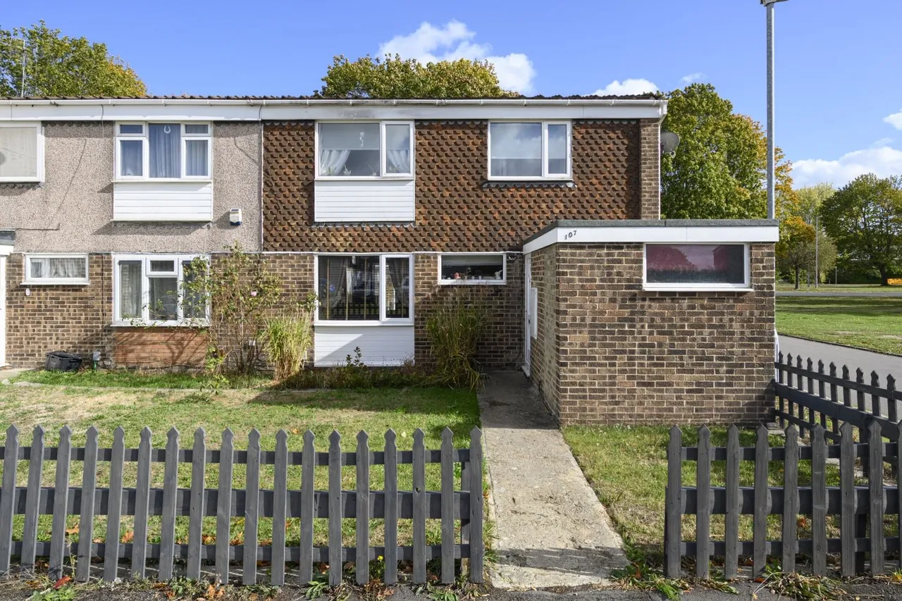 Bowleymead, Swindon, SN3, photo 23