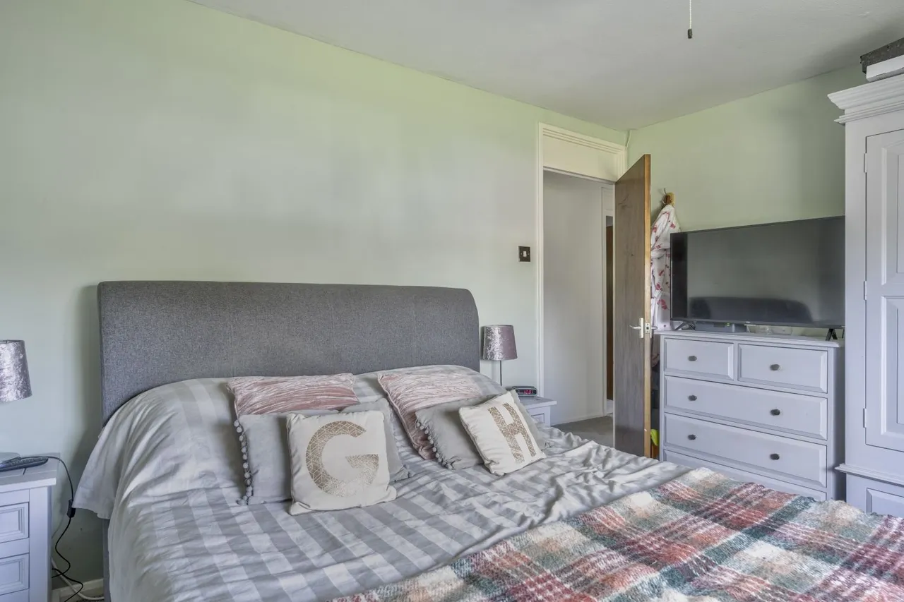 Bowleymead, Swindon, SN3, photo 15