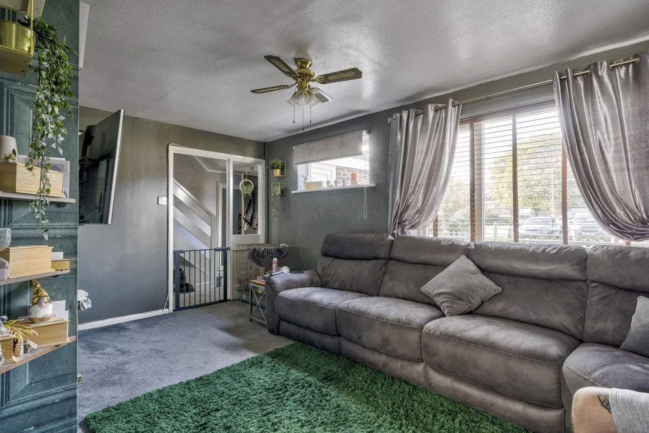 Bowleymead, Swindon, SN3, photo 9