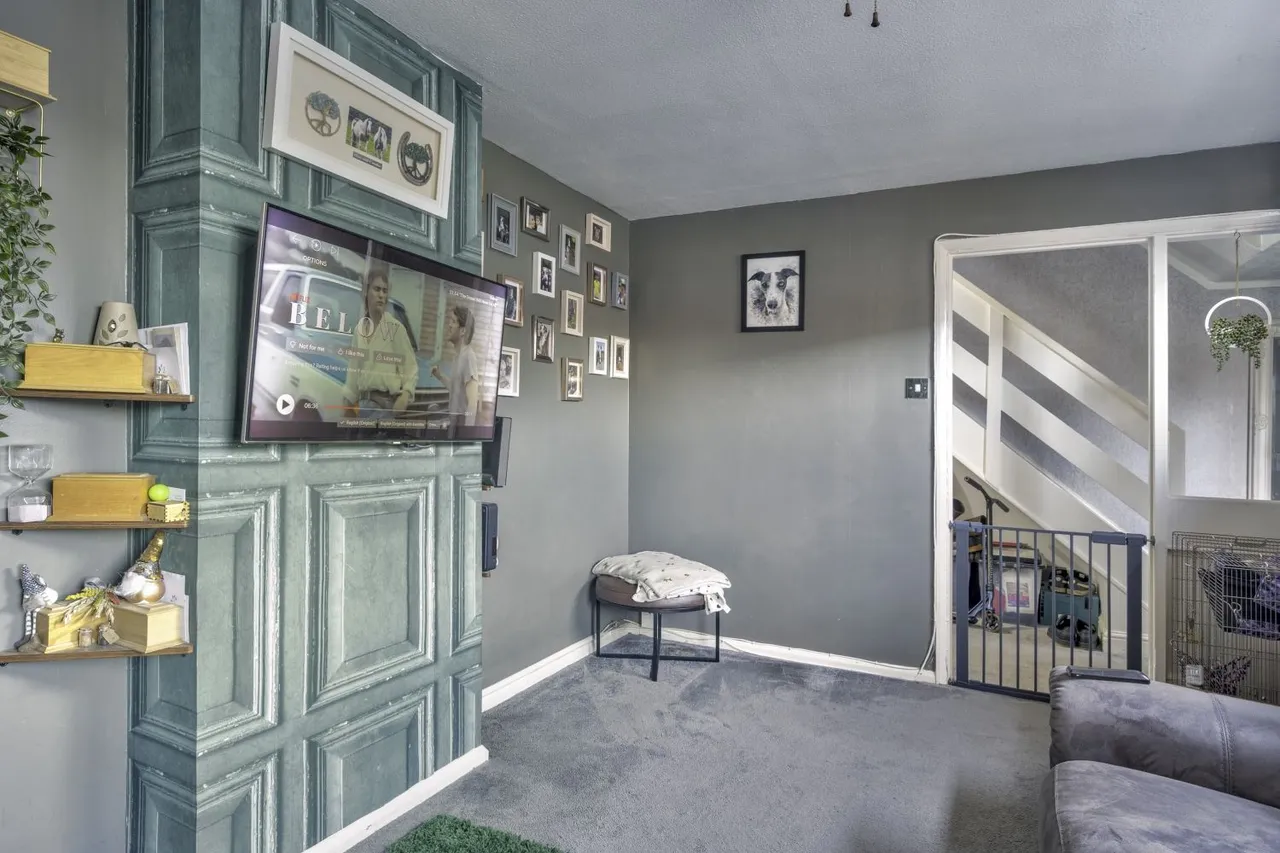 Bowleymead, Swindon, SN3, photo 8