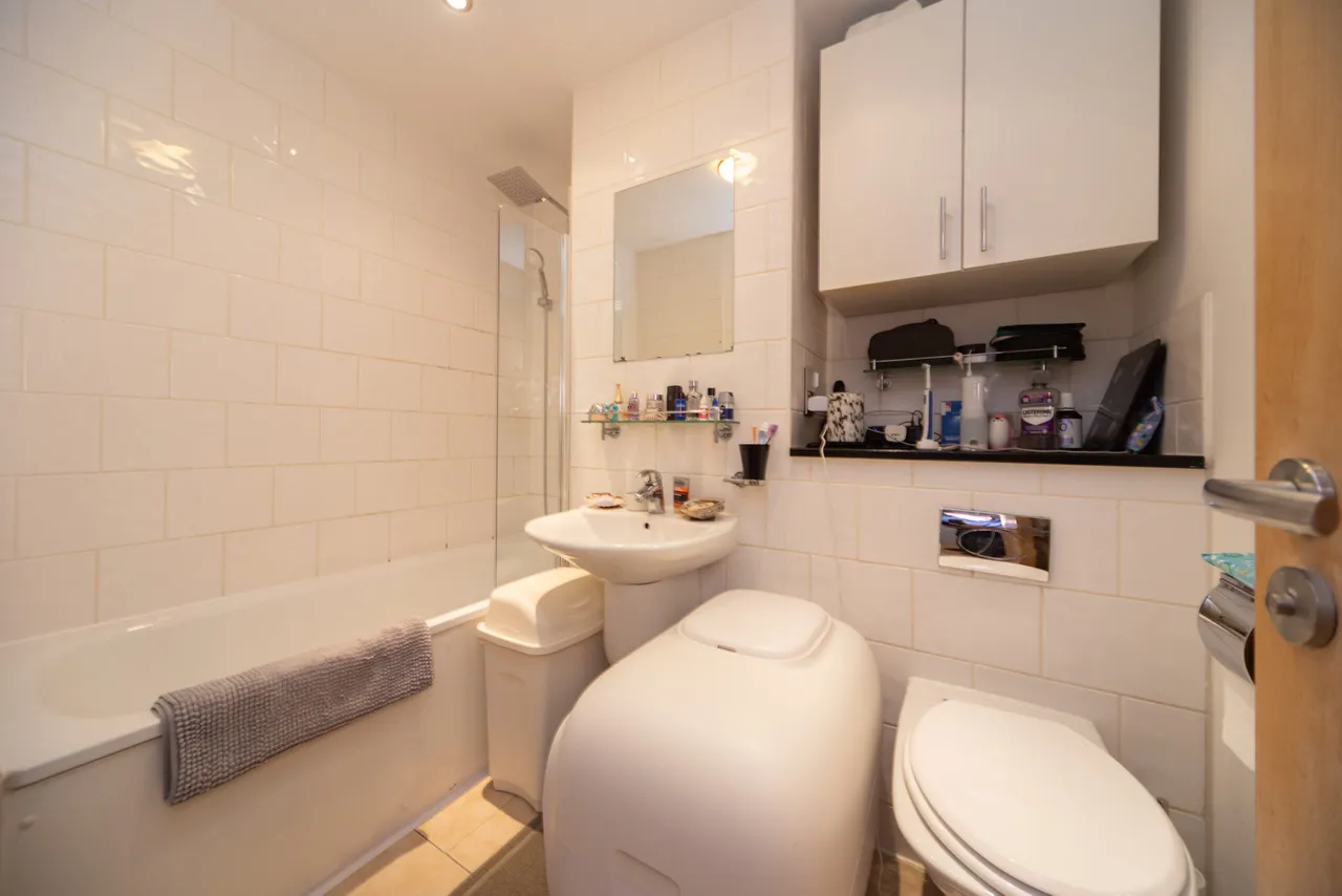 Apartment 28, The Horizon, Leicester, 2 Navigation Street, LE1 3UJ, photo 16