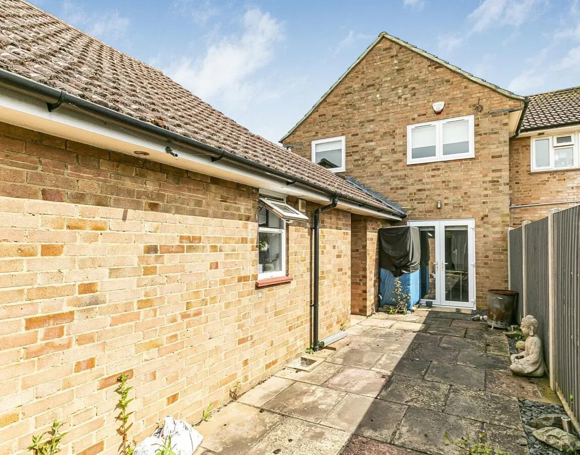 Puttocks Drive, Welham Green AL9 7LL, photo 13
