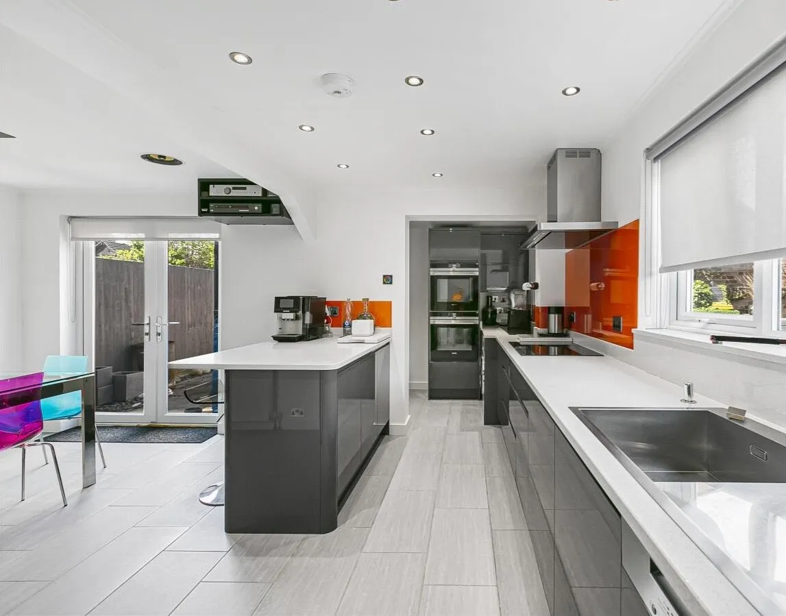 Puttocks Drive, Welham Green AL9 7LL, photo 6