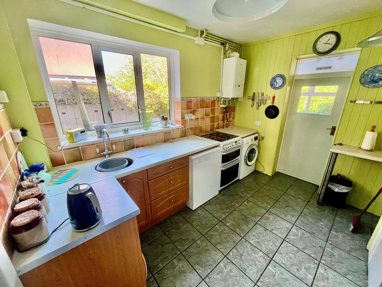 Channel View Road, Eastbourne, BN22, photo 3