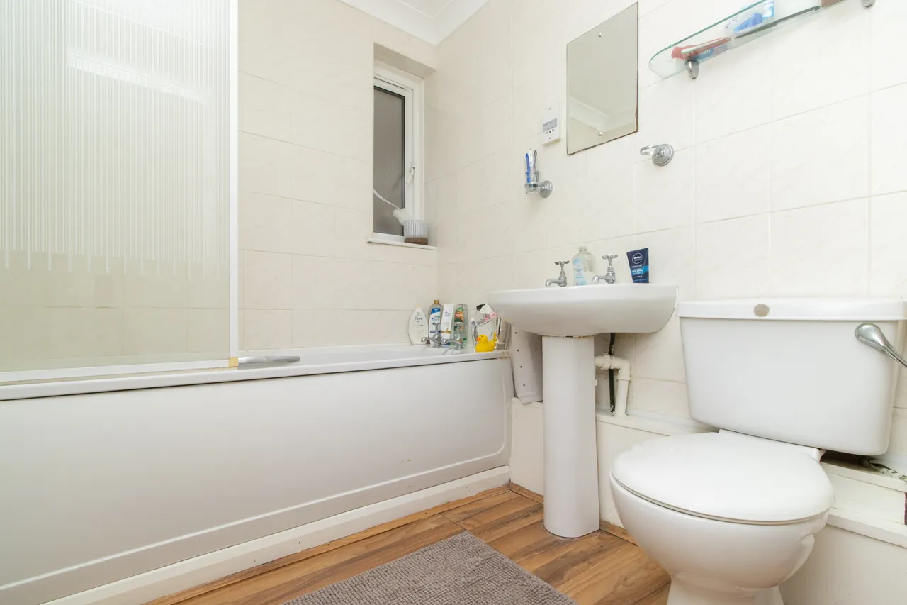 Lower Northdown Avenue, Margate, CT9, photo 7