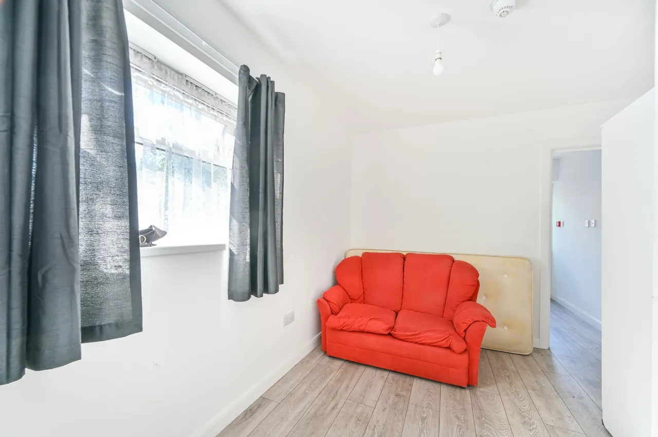 London, NW10, photo 19