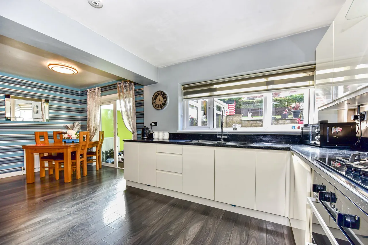 Tithe Barn Avenue, Sheffield, S13, photo 6