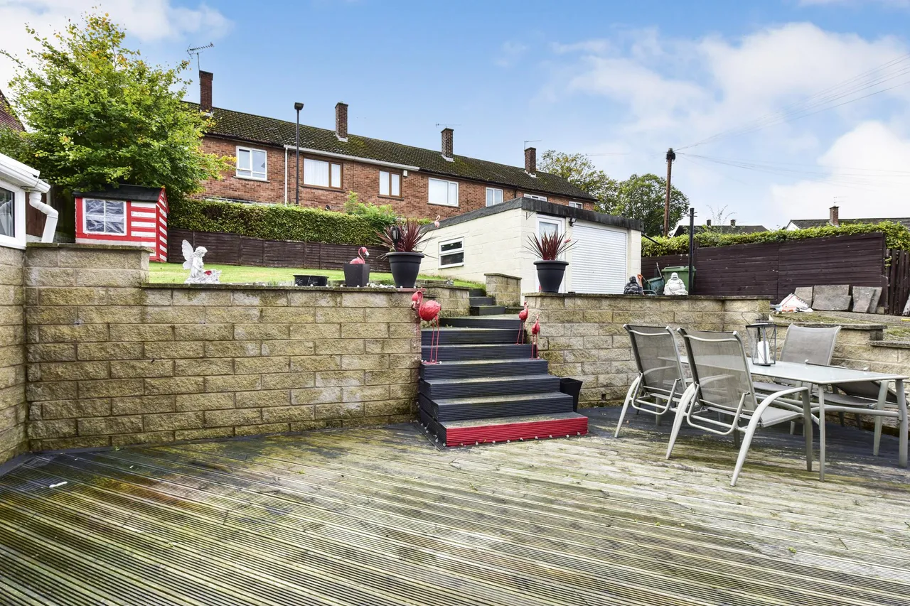 Tithe Barn Avenue, Sheffield, S13, photo 18