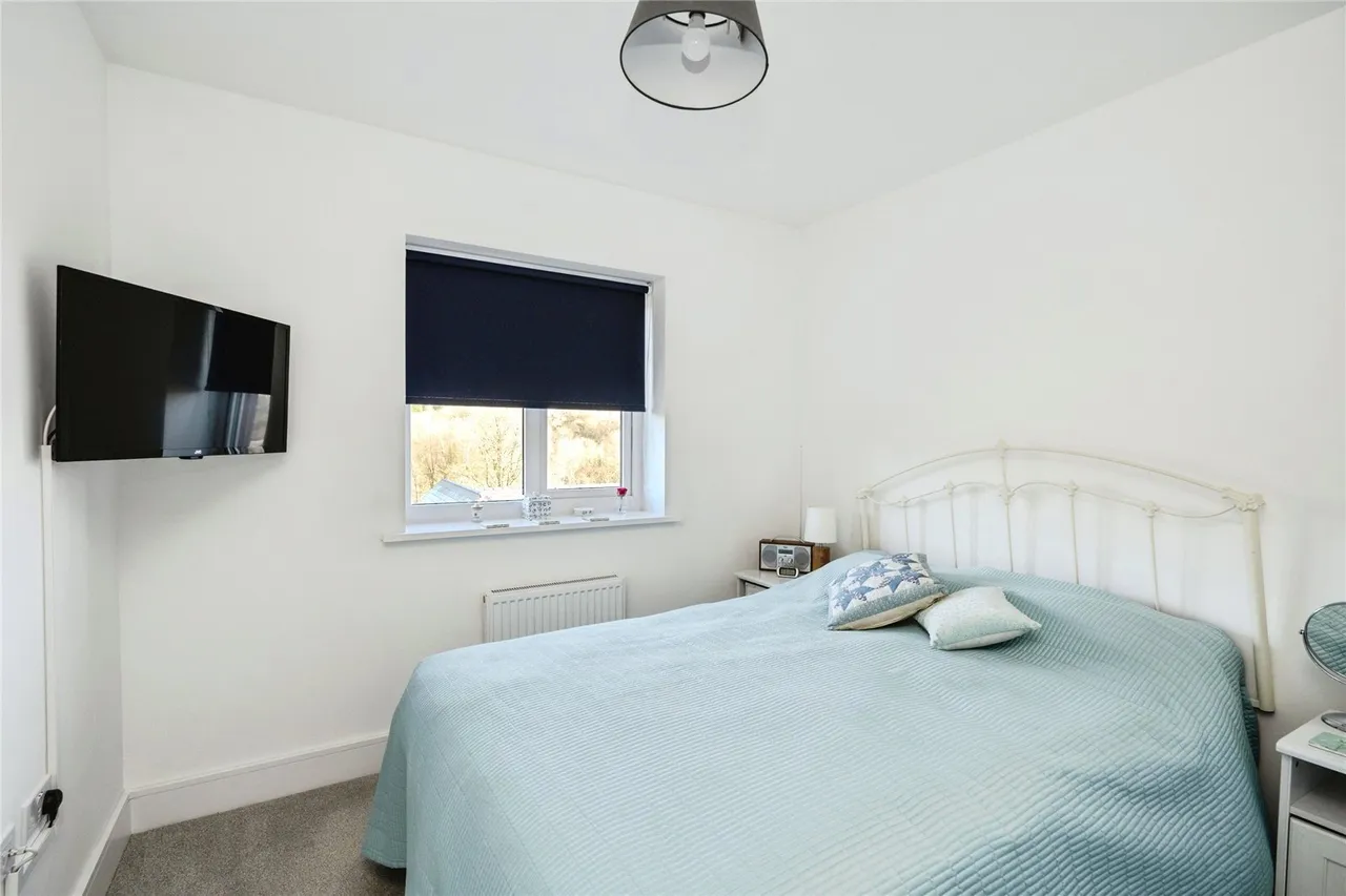 Ffordd Picton Turberville, Swansea, SA2, photo 9