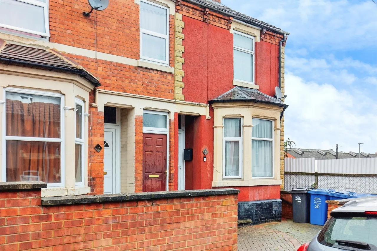 3 bed house for sale — Mill Road, KETTERING