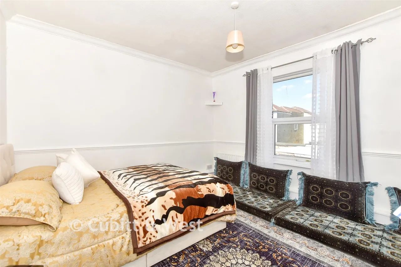 Winchester Road, Portsmouth, PO2, photo 5