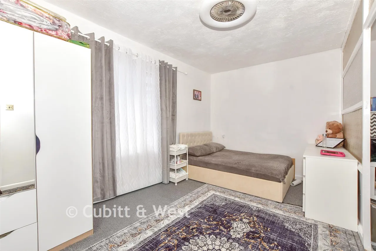 Winchester Road, Portsmouth, PO2, photo 6