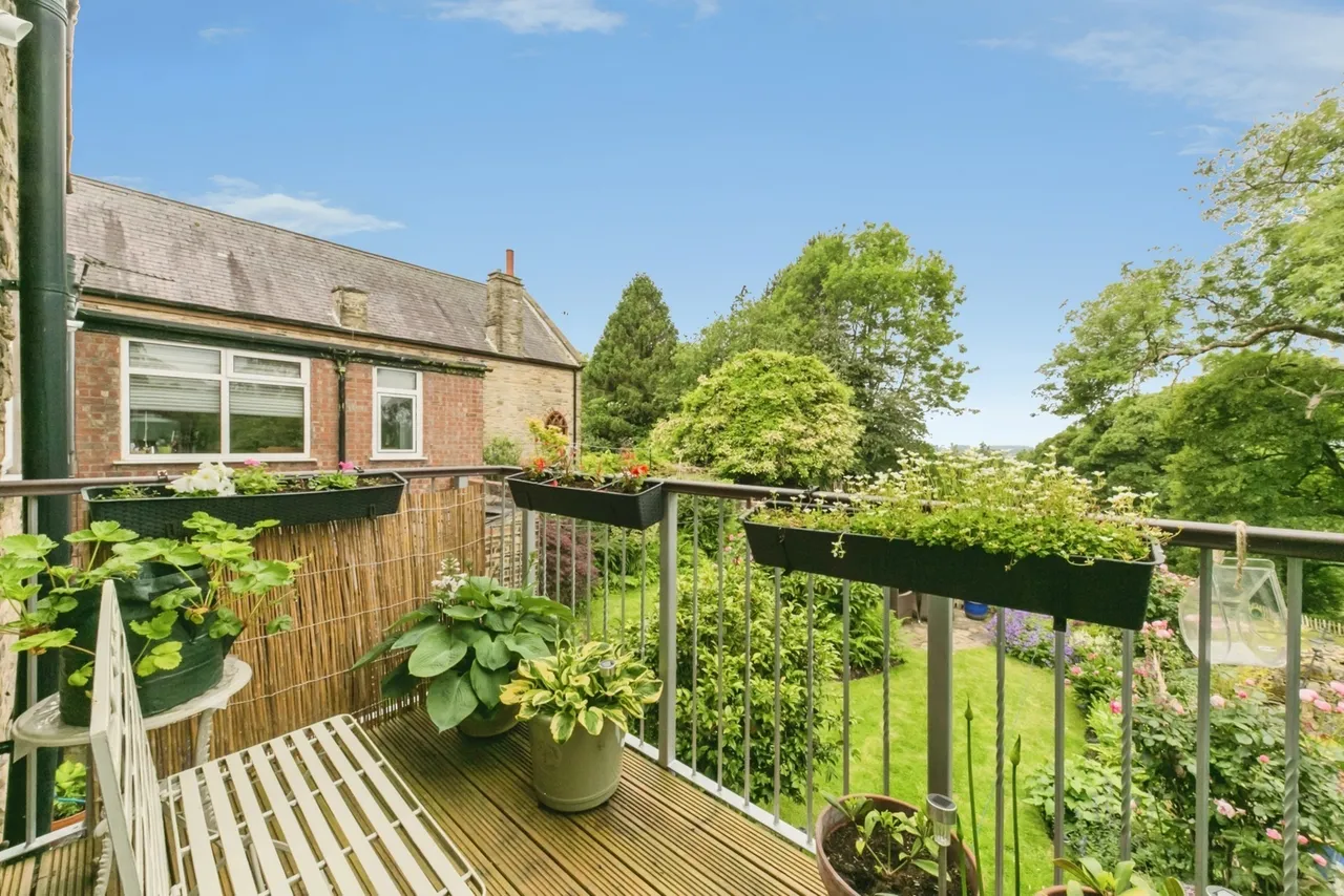 Rainow Road, MACCLESFIELD, Cheshire, SK10, photo 17