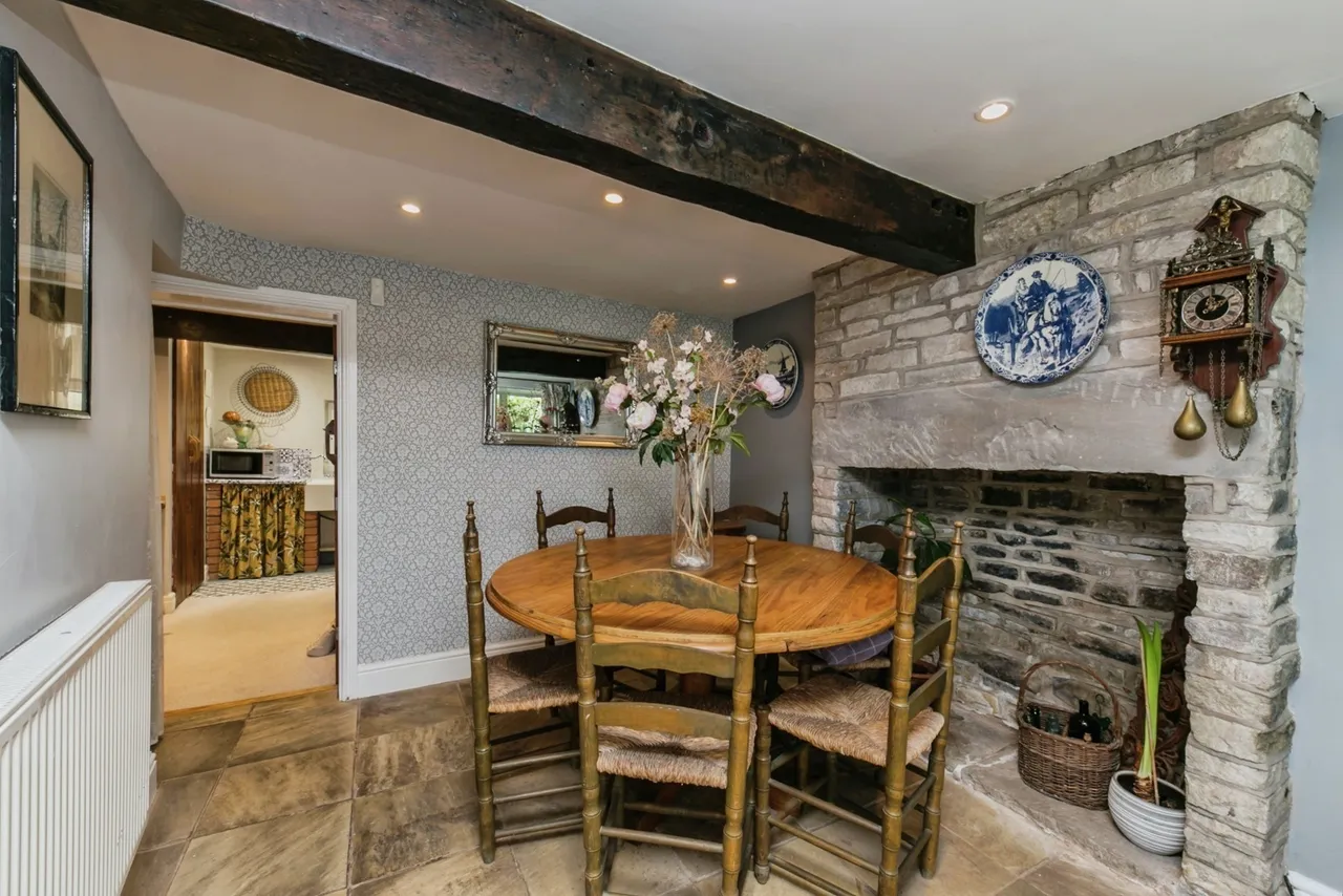 Rainow Road, MACCLESFIELD, Cheshire, SK10, photo 4