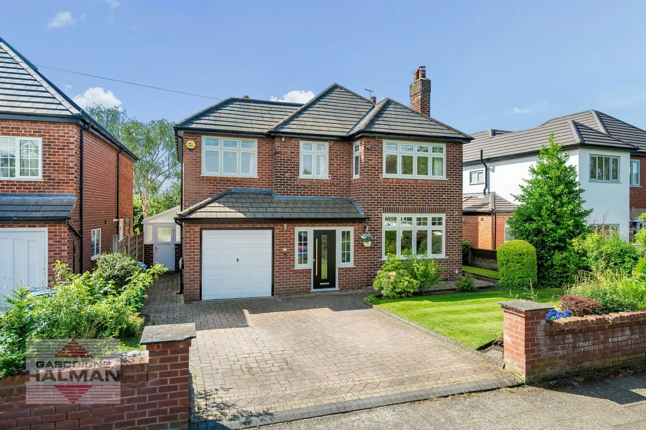 4 bed house for sale, Cecil Avenue, Sale