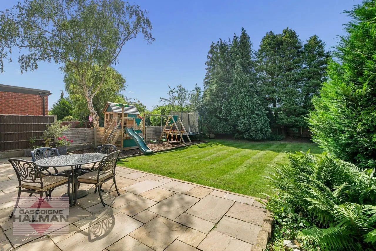 Cecil Avenue, Sale, photo 27