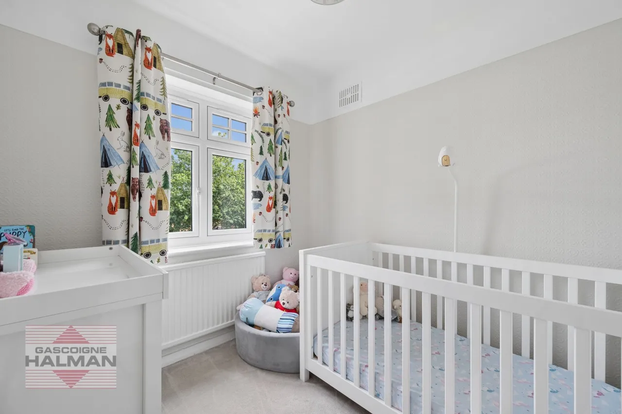 Cecil Avenue, Sale, photo 22