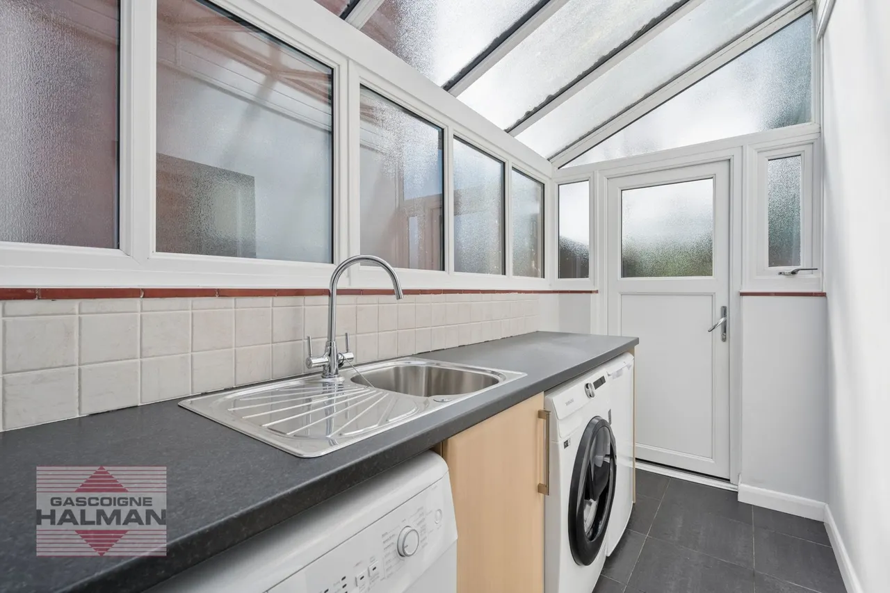 Cecil Avenue, Sale, photo 15