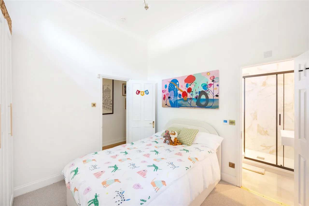 Lambolle Road, Belsize Park, NW3, photo 15