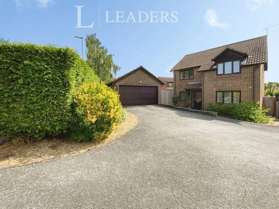 4 bed house for sale, Grassmere Way, Waterlooville, PO7