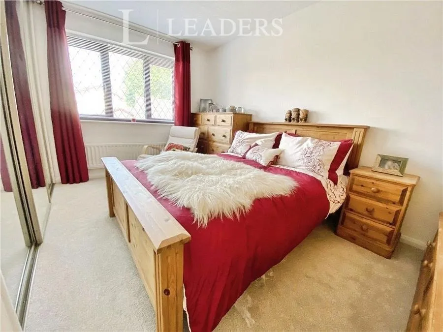 Grassmere Way, Waterlooville, PO7, photo 9