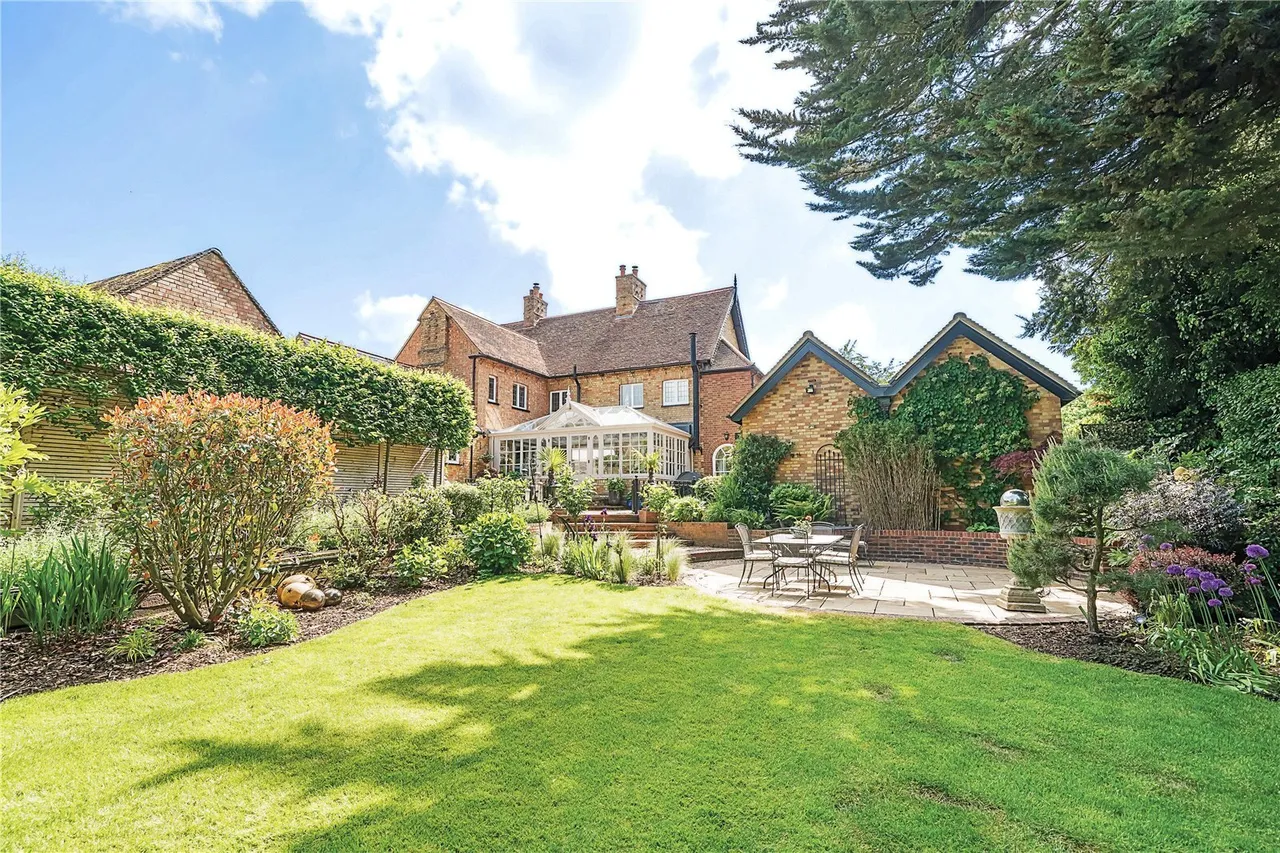 Park Road, Toddington, LU5, photo 2