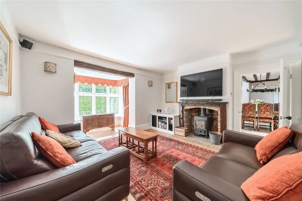 Park Road, Toddington, LU5, photo 9
