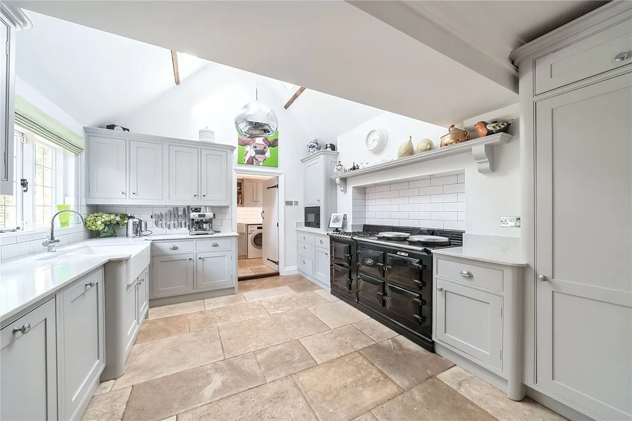 Park Road, Toddington, LU5, photo 12