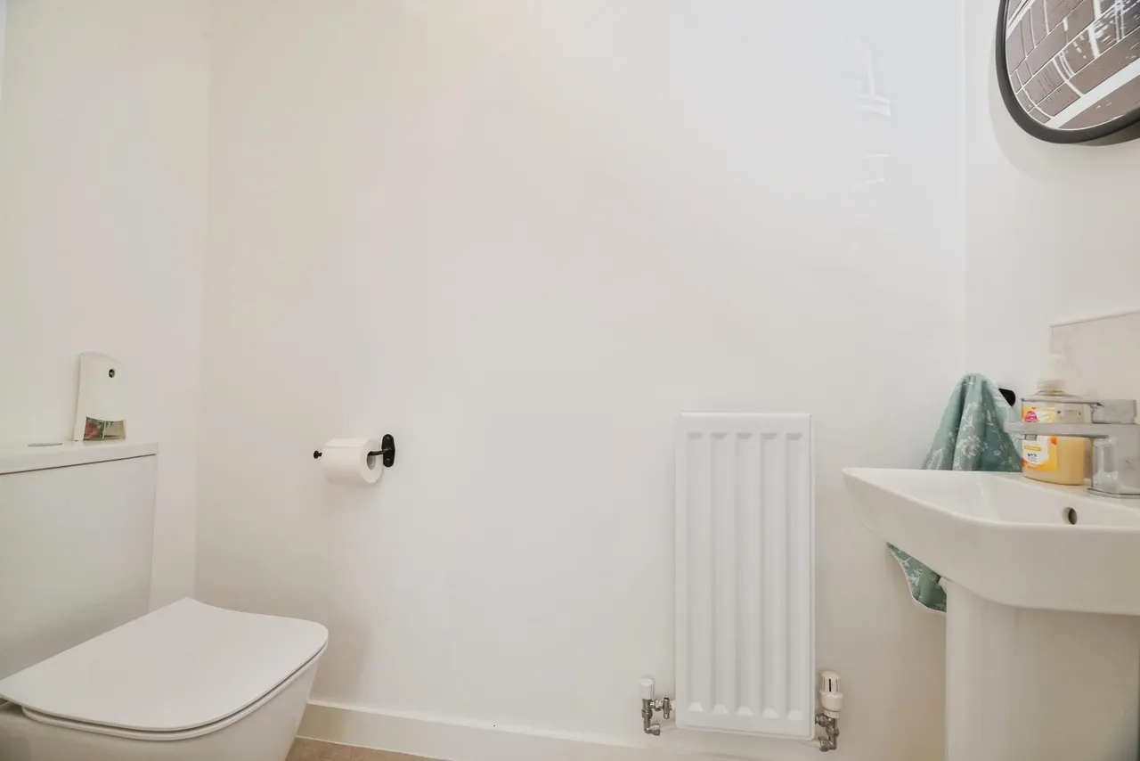 Crossthwaite Drive, Stockton-on-tees, TS16, photo 26