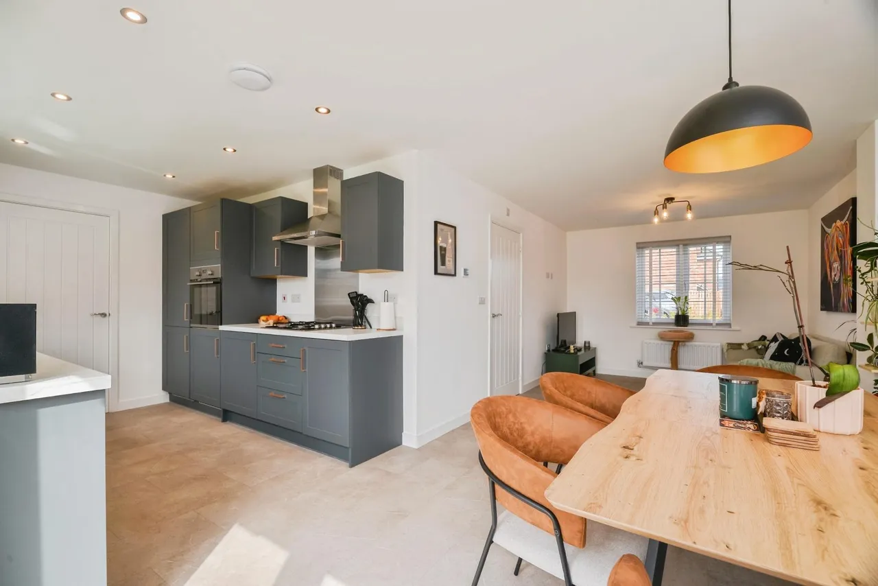 Crossthwaite Drive, Stockton-on-tees, TS16, photo 5