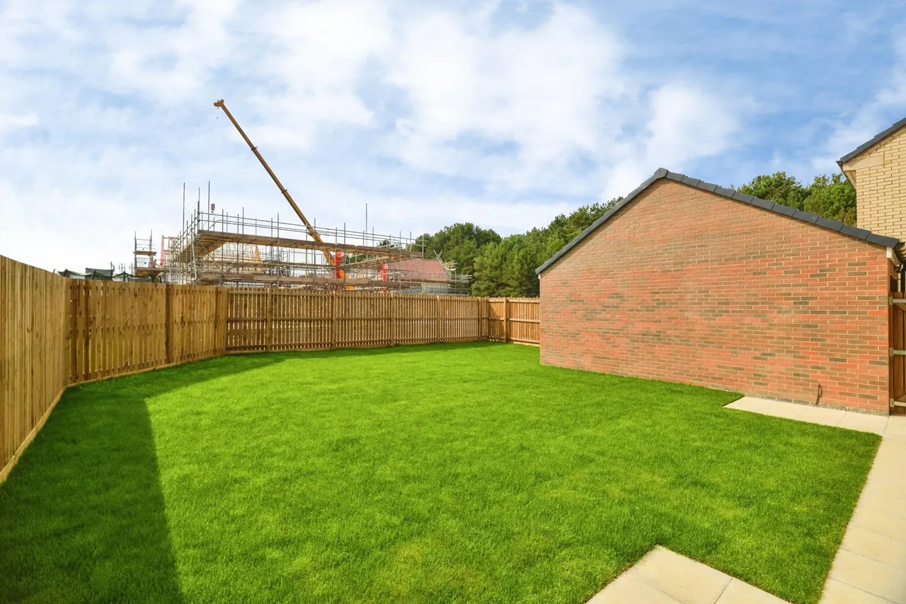 Crossthwaite Drive, Stockton-on-tees, TS16, photo 27