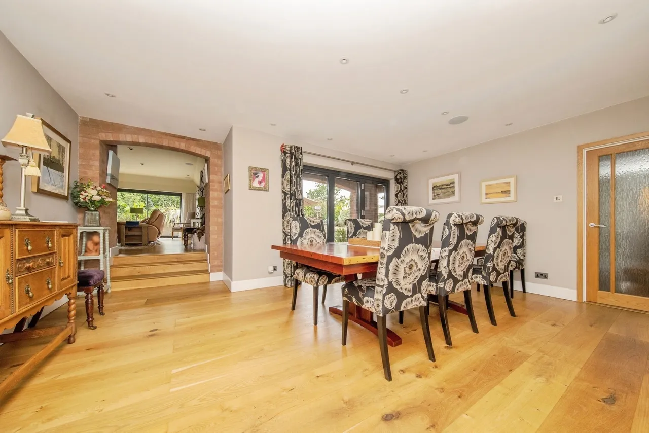 Buxhall Road, Great Finborough, Stowmarket, Suffolk, IP14, photo 6