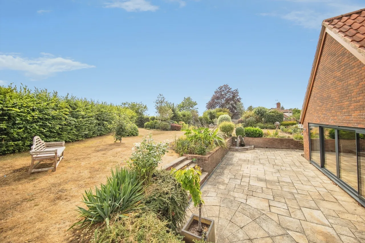 Buxhall Road, Great Finborough, Stowmarket, Suffolk, IP14, photo 35