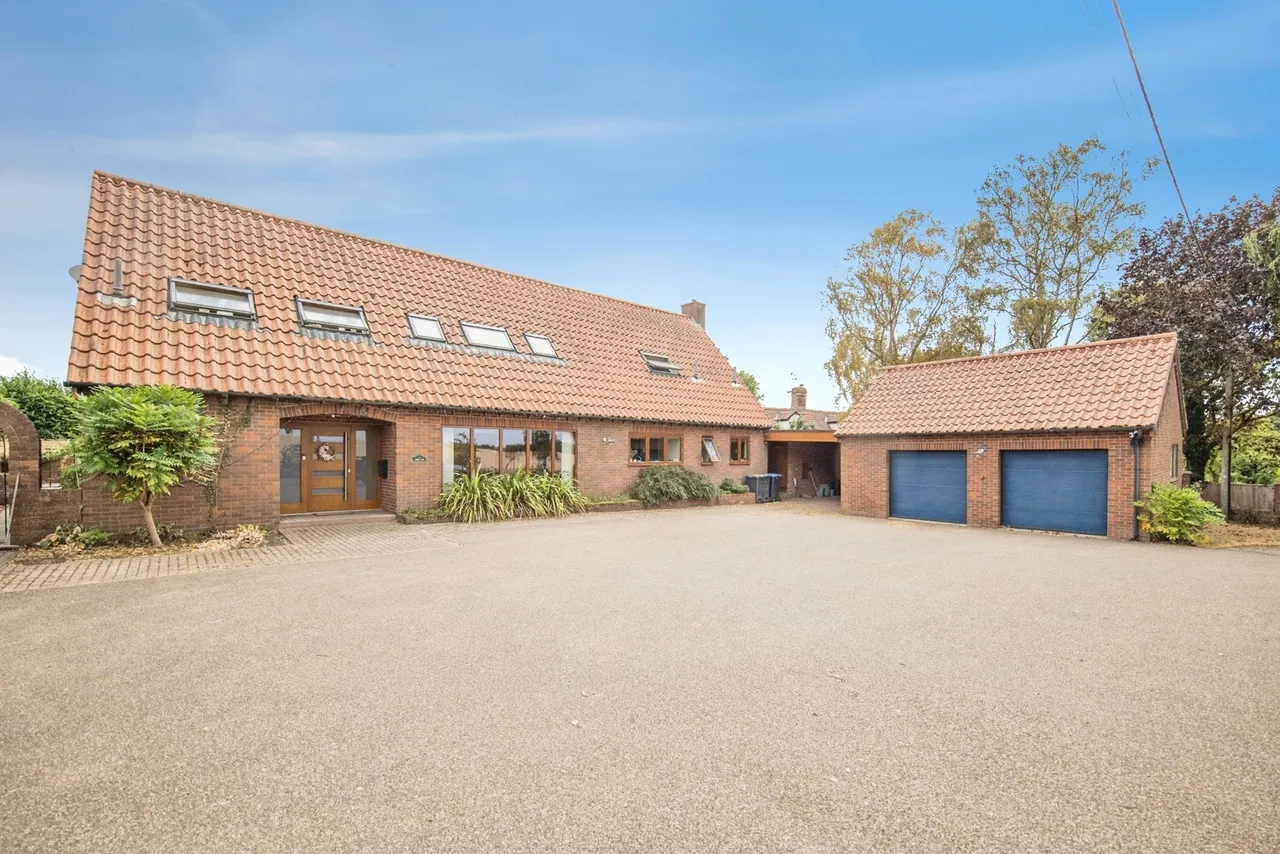Buxhall Road, Great Finborough, Stowmarket, Suffolk, IP14, photo 12