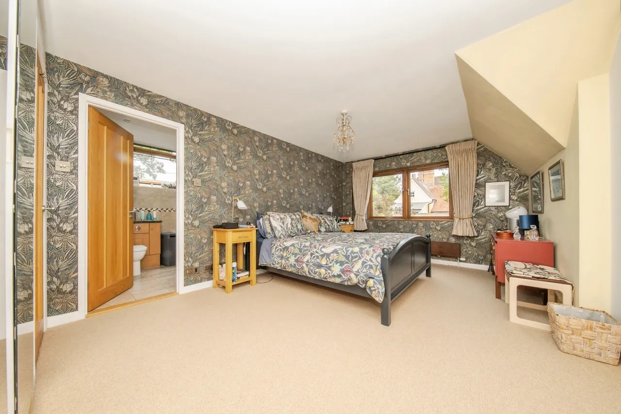Buxhall Road, Great Finborough, Stowmarket, Suffolk, IP14, photo 24