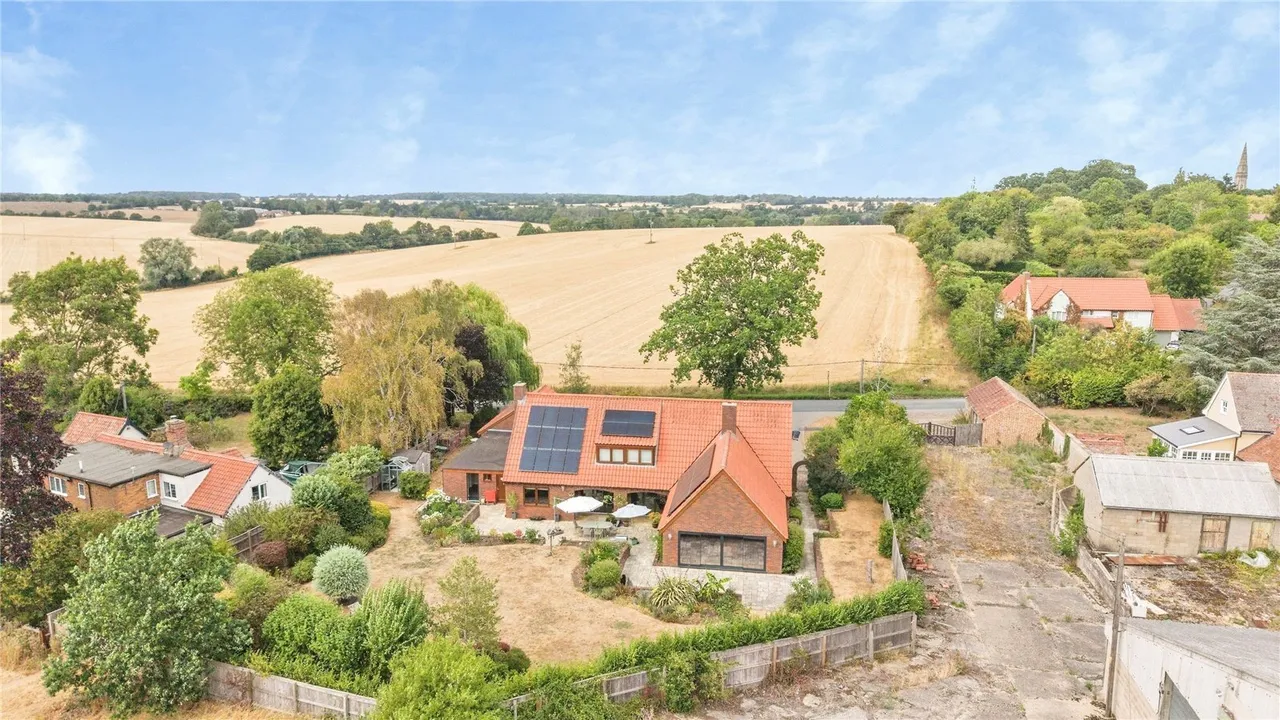 Buxhall Road, Great Finborough, Stowmarket, Suffolk, IP14, photo 5