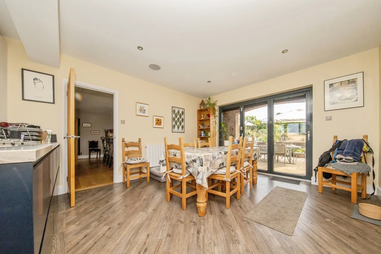 Buxhall Road, Great Finborough, Stowmarket, Suffolk, IP14, photo 14