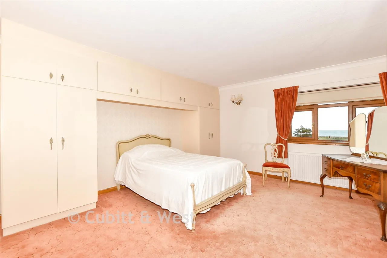 Sea Front, Hayling Island, PO11, photo 10