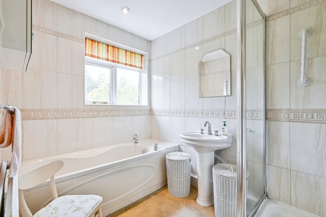 Ranmore Close, Bramcote, NG9, photo 3