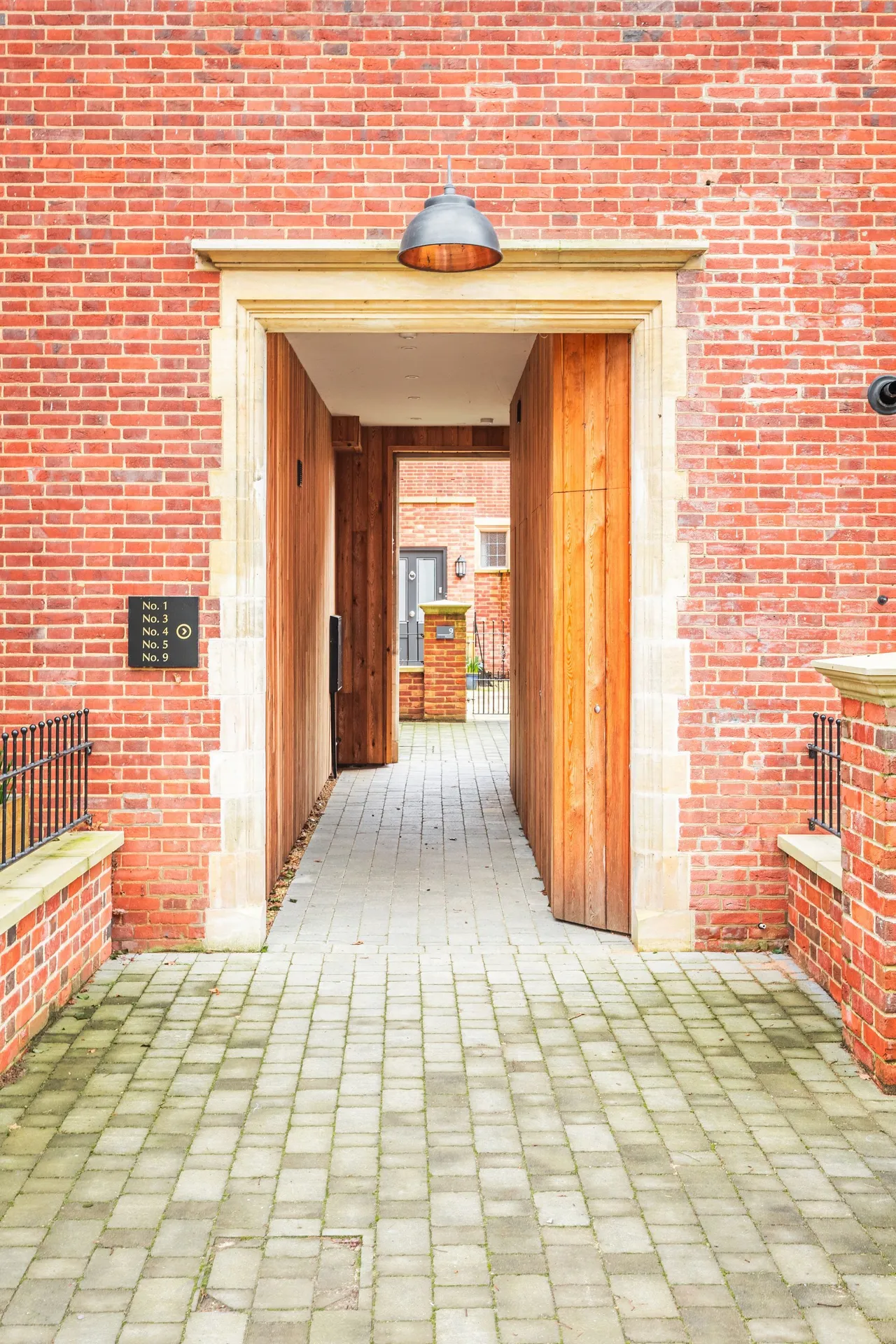 Top Floor Apartment in Drayton, photo 14
