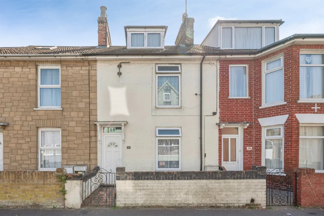 5 bed house for sale — Nelson Road Central, GREAT YARMOUTH